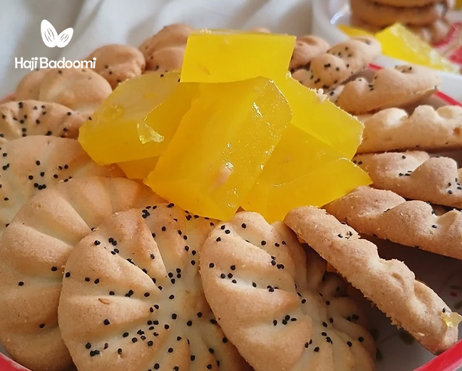 شیرینی کلوچه شیرازی سوغات شیراز