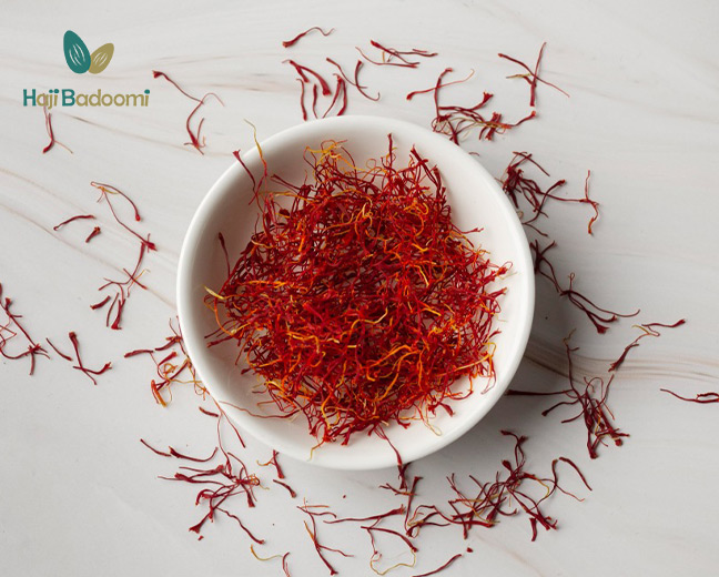 خواص ضد پیری زعفران برای پوست