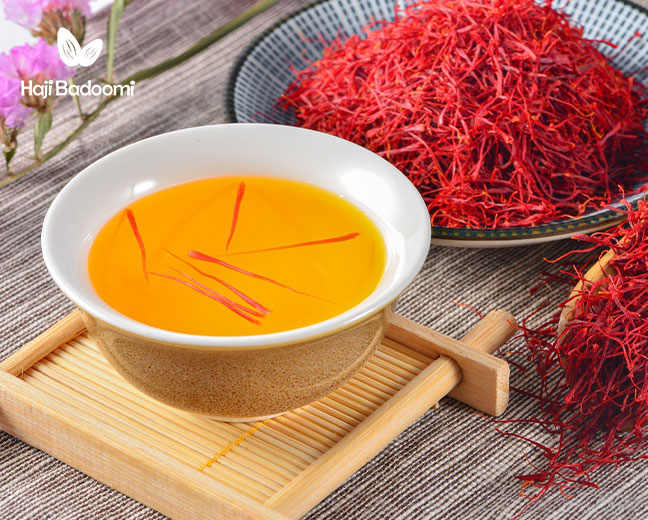 فواید چای زعفران برای آرتروز