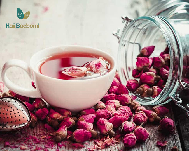 دمنوش غنچه گل رز بهترین دمنوش برای دوران قاعدگی