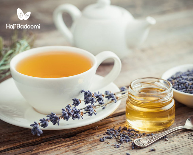 دمنوش اسطوخودوس مناسب کاهش اسپاسم‌ گوارشی در زمان پریودی 