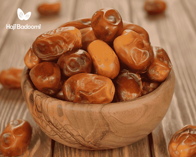 مشخصات خرما زاهدی