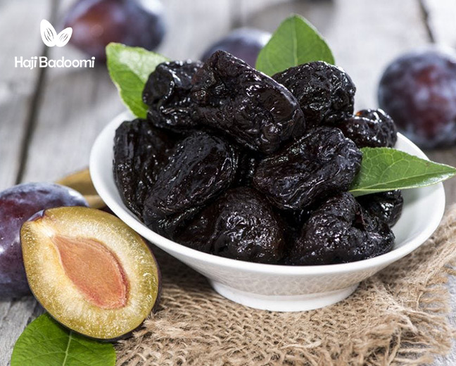 آلو خشک برای جلوگیری از یبوست