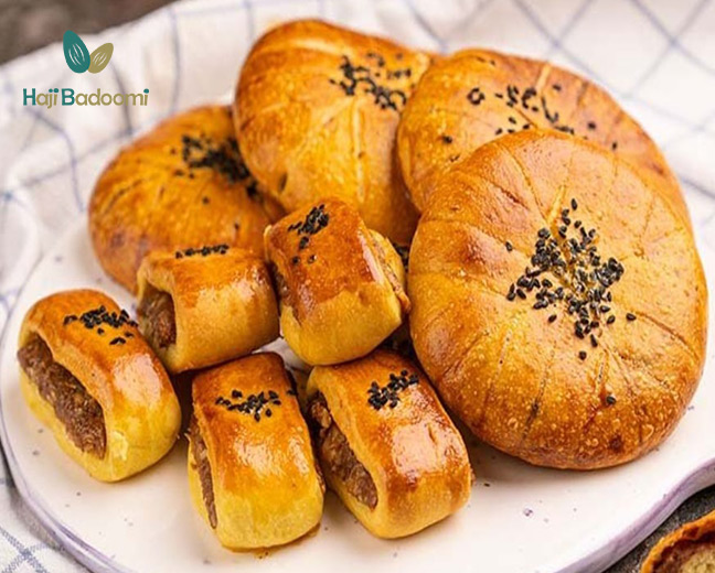 آشنایی با شیرینی خرمایی