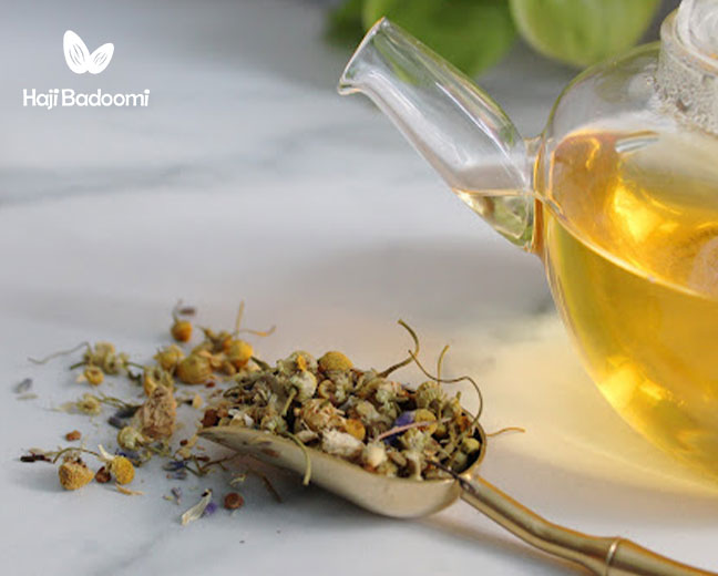 تفاوت دمنوش‌های گیاهی با داروهای شیمیایی در درمان دل‌درد و دل پیچه