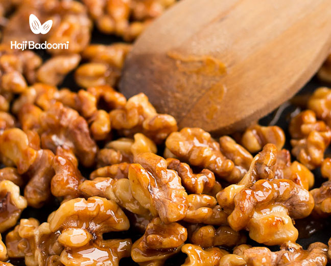 بهترین روش مصرف گردو با عسل