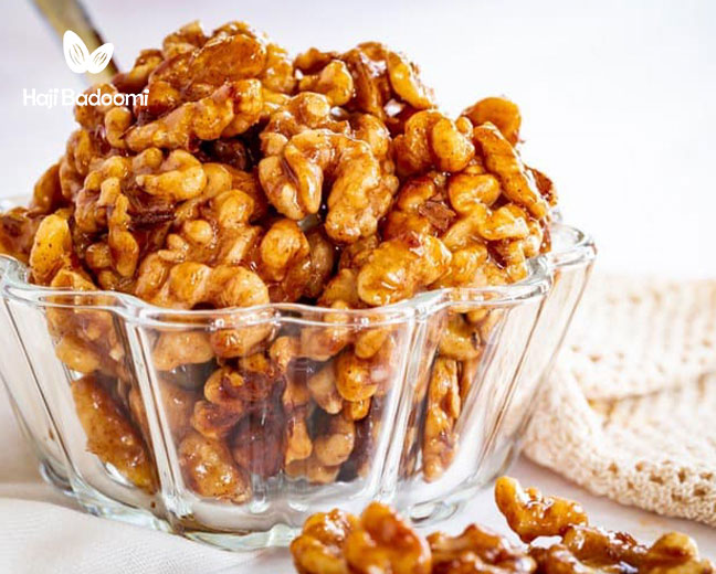 خواص گردو با عسل ناشتا