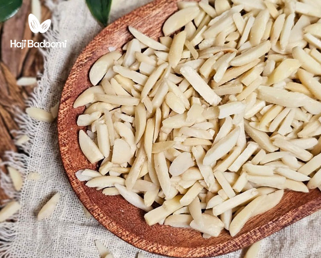 طرز تهیه خلال بادام با بادام خشک