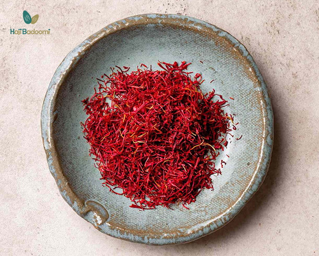 خاصیت زعفران در جلوگیری از نازک شدن موی سر