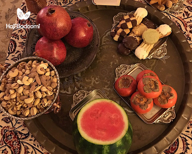 لیست خوراکی‌ها و تنقلات شب یلدا