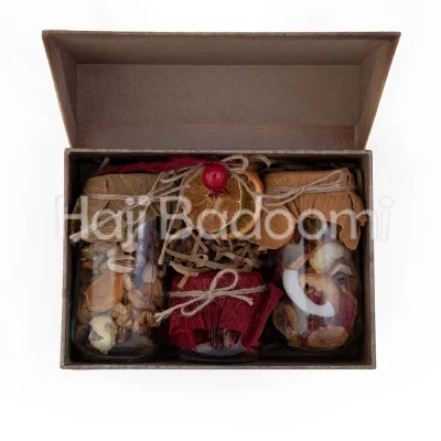 باکس هدیه شب یلدا طرح گلستان نگاره یک 600 گرمی