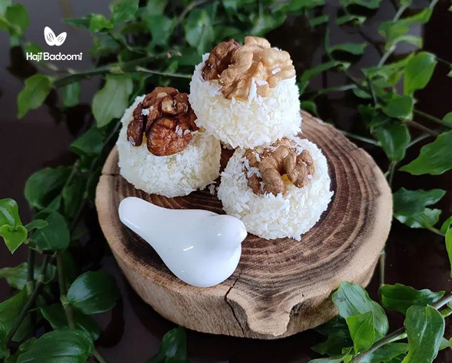 طرز تهیه باسلوق میوه ای