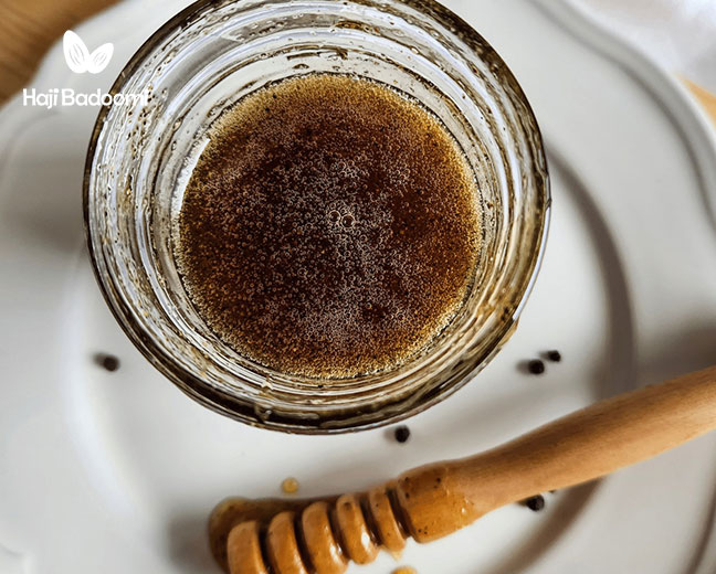 مصرف عسل و فلفل سیاه با آب گرم