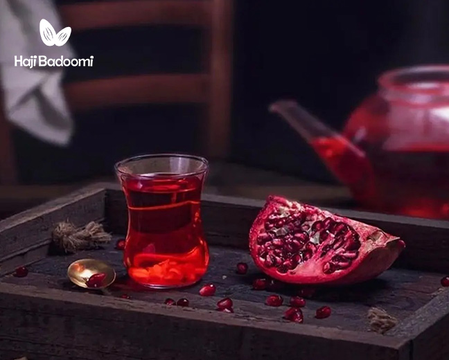 1. دمنوش انار اصلی ترین دمنوش برای شب یلدا