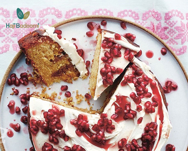 کیک کدو حلوایی برای شب یلدا