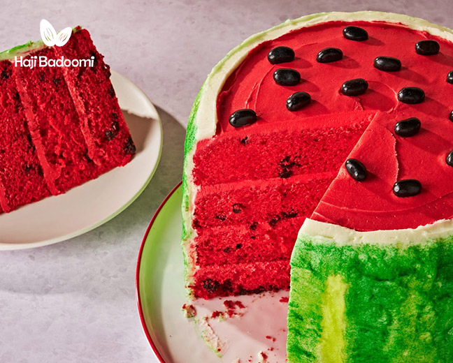 طرز تهیه کیک شب یلدا با فر