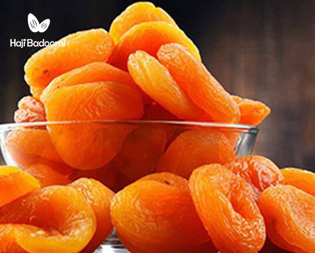 4. قیسی و برگه زردآلو