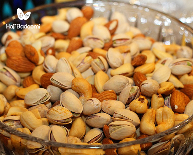 نکات مهم و راهنمای خرید پک آجیل یلدا برای شرکت ها و سازمان ها