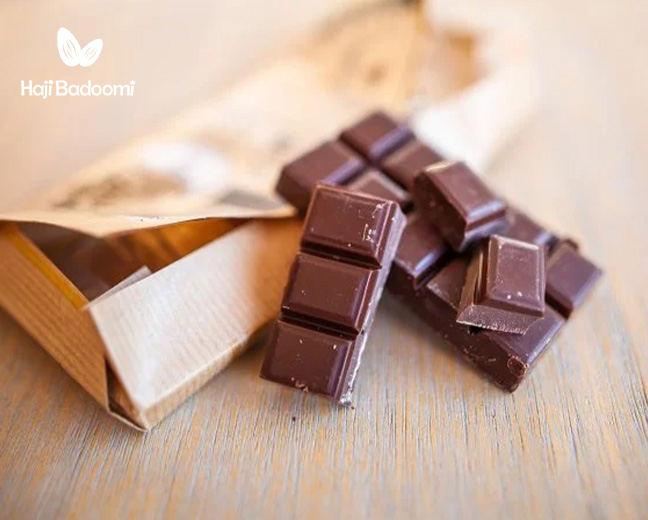 10. آب کردن شکلات تخته ای با روغن