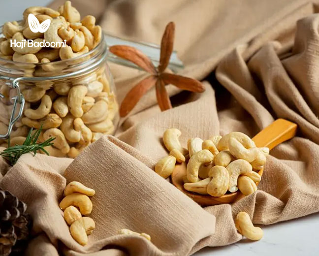 11. مزایای خوردن آجیل در ماه رمضان برای سلامت قلب و عروق