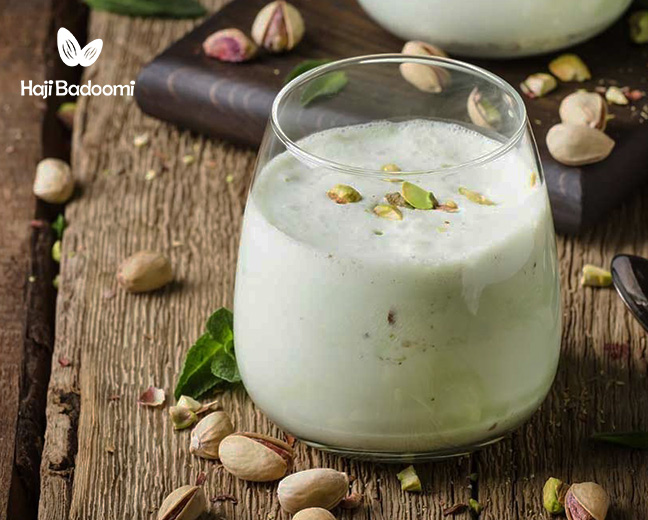 روش تهیه شیر پسته با کره پسته