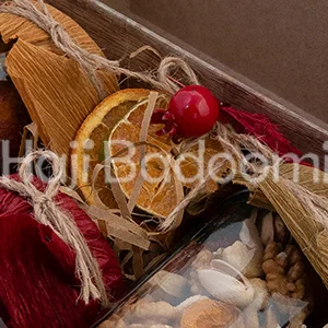 باکس هدیه شب یلدا طرح گلستان نگاره یک 600 گرمی