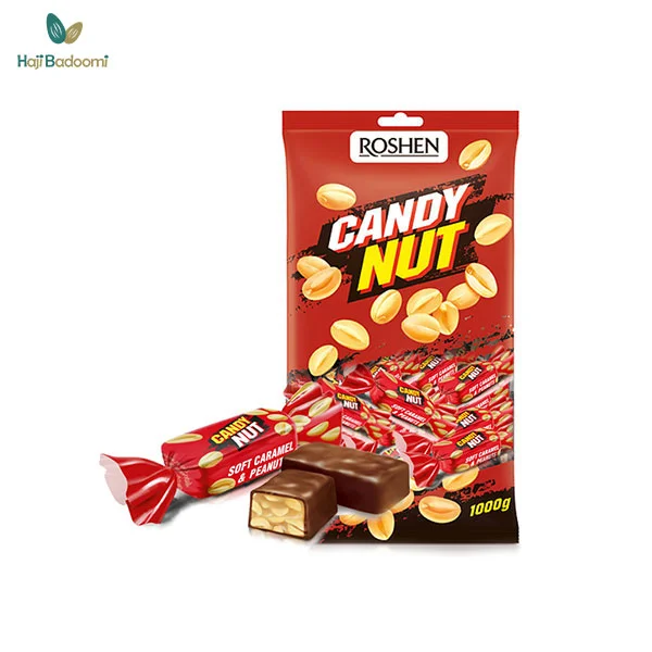 نمایی از شکلات کندی نات روشن کارامل و بادام زمینی