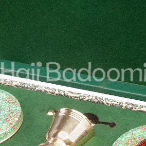 باکس هدیه زعفران دو مثقال طرح ترمه و چرم سبز