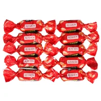 شکلات کندی نات قرمز روشن